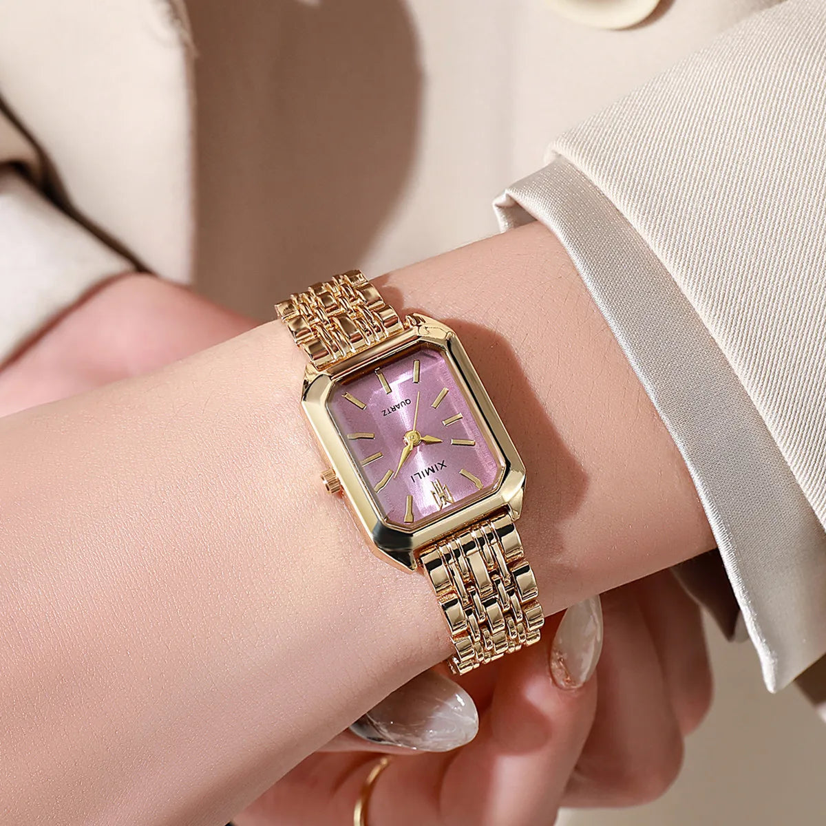 GoldSquare Elite – Women’s Luxury Timepiece