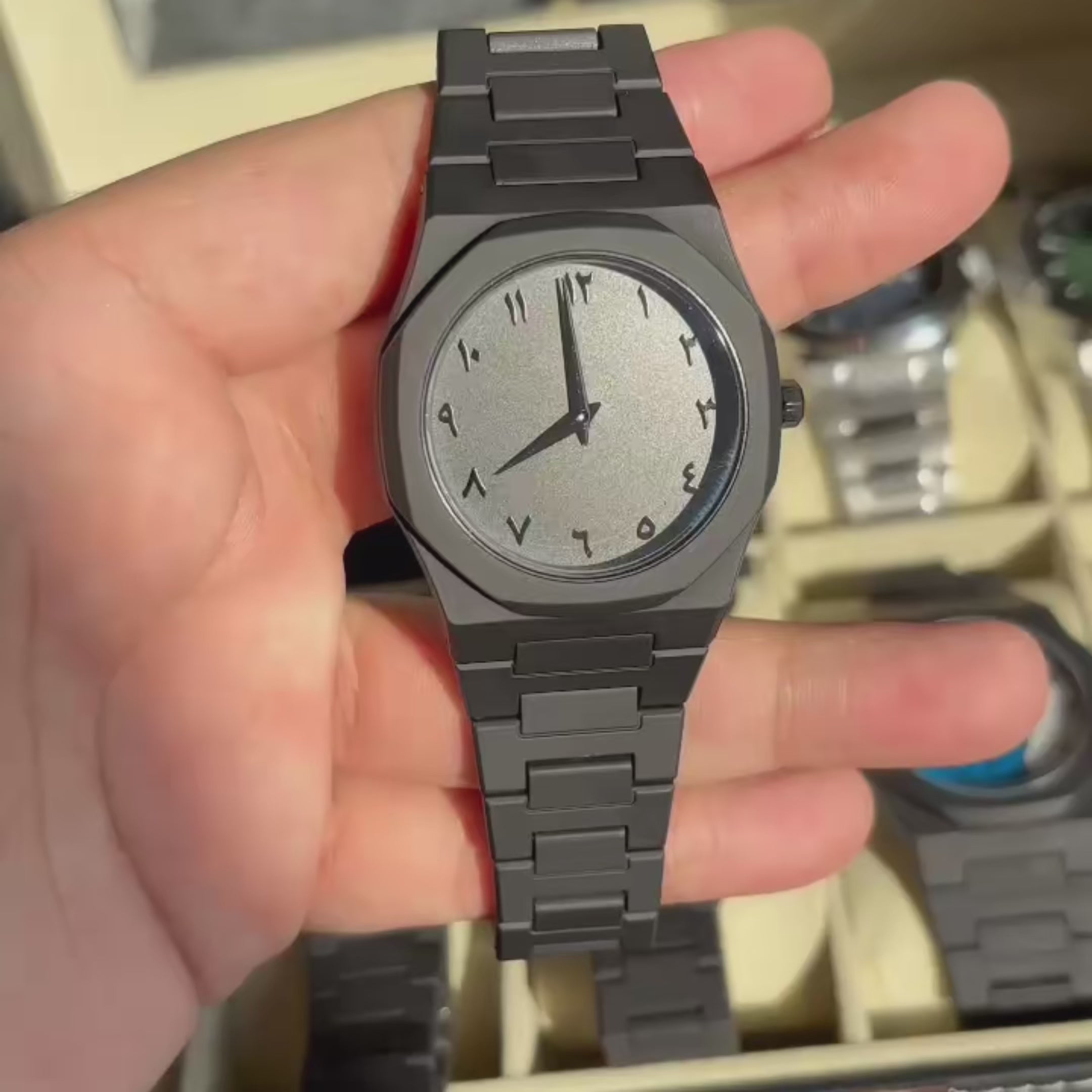 ARABIC AURA™ – Minimal Arabic Watch