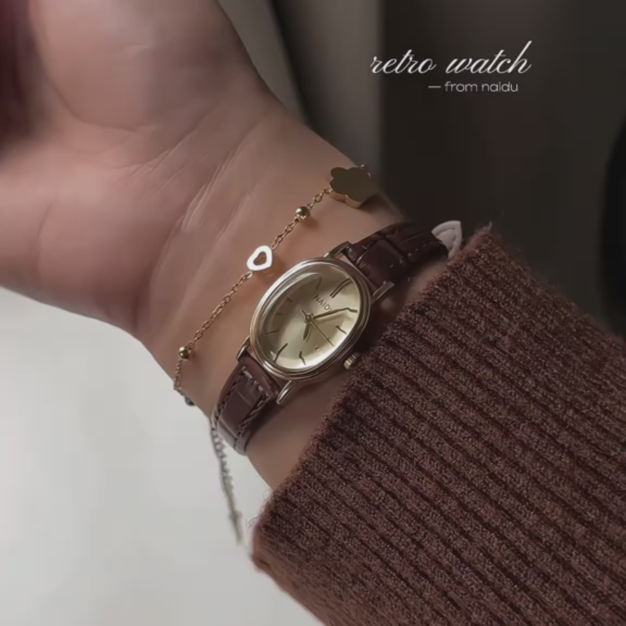 NAIDU™ Oval Classic Leather Watch